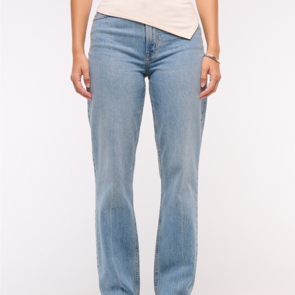 ABERCROMBIE CURVE LOVE ULTRA HIGH RISE 90’S STRAIGHT - medium/light - Picture 2 of 3